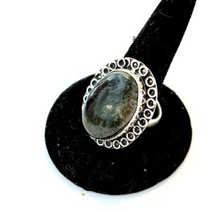 Beautiful 1 inch, 925 marked, Moss Agate ring size 8 3/4